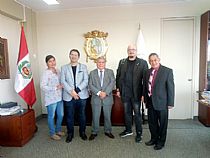 Fructífero viaje de AELIP a Lima (Perú), donde se han mantenido encuentros con profesionales sanitarios, responsables de la Universidad, afectados por lipodistrofias y familias - Foto 16