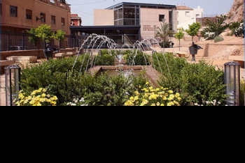 INFRAESTRUCTURAS Y SERVICIOS INFRAESTRUCTURAS Y SERVICIOS