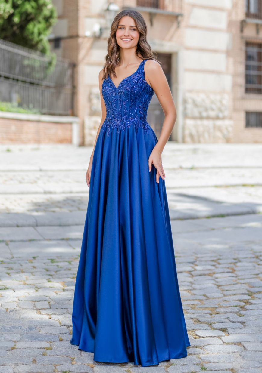 Vestido de pedrería azul eléctrico