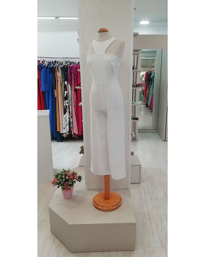 Producto: MONO DANIELLA EN BLANCO