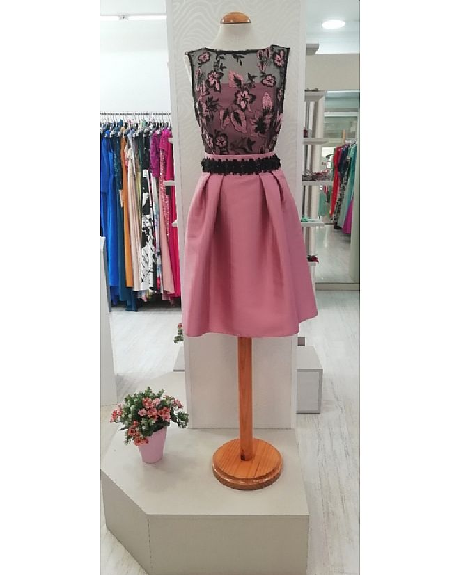 Producto: VESTIDO BETZZIA NEGRO Y ROSA