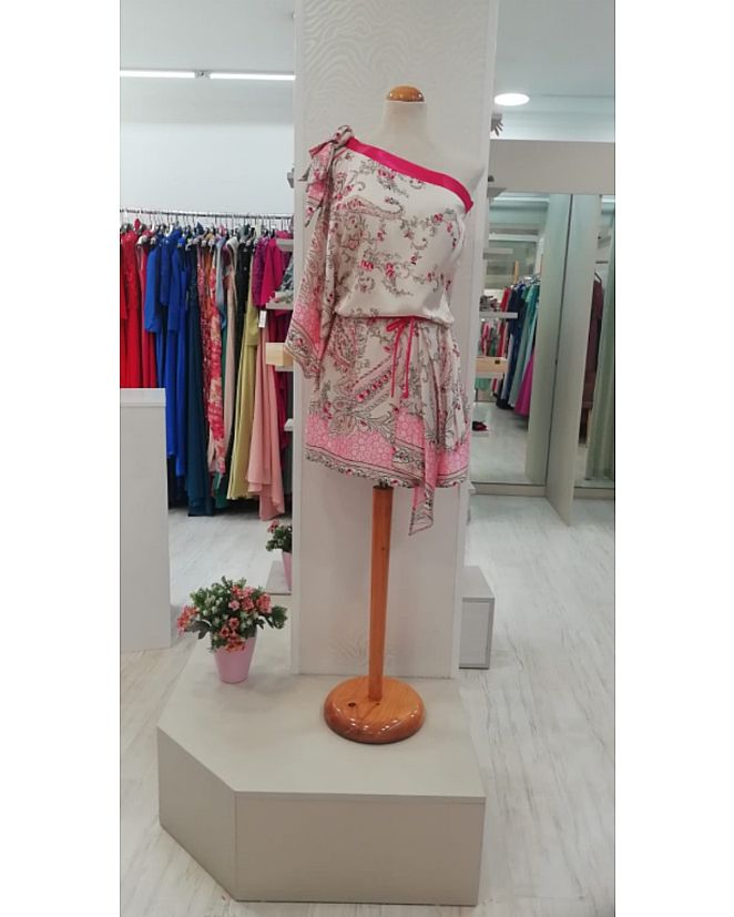 Producto: VESTIDO ESTAMPADO BYANA