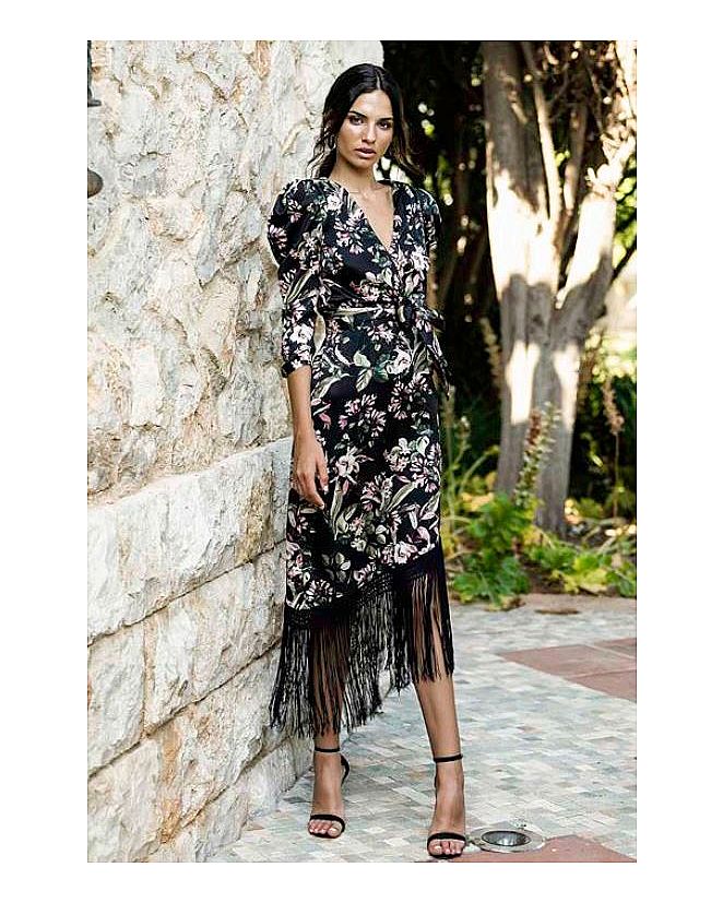 Producto: Vestido corto estampado con flecos