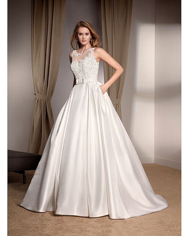 Producto: Vestido Novia corte princesa 