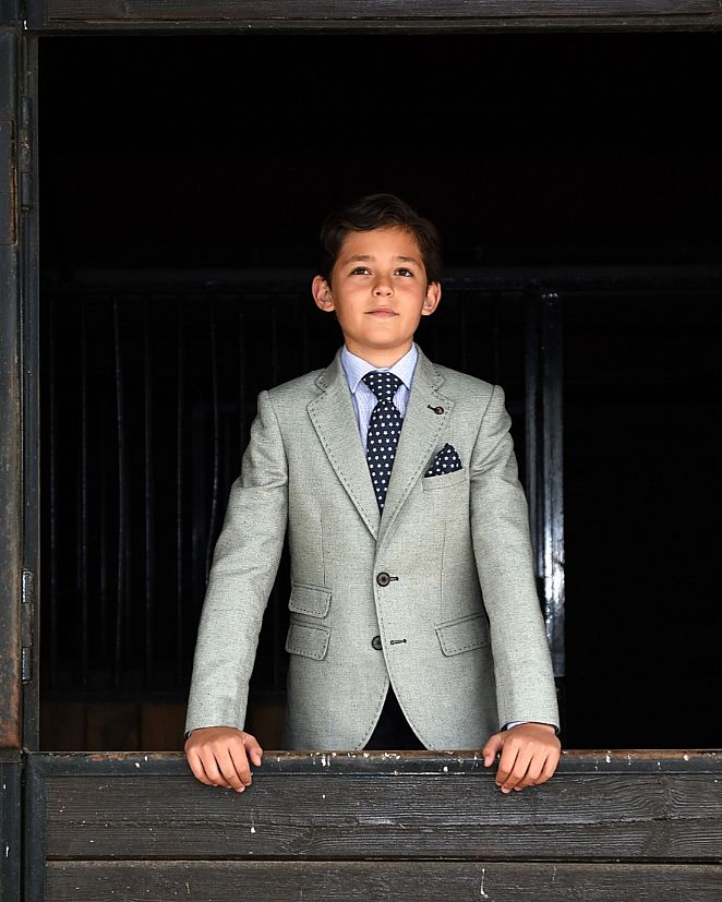 Producto: TRAJE DE COMUNIÓN MODERNO VARONES 25