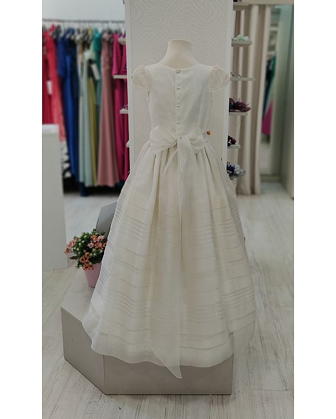 VESTIDO DE COMUNIÓN CON DETALLE DE FORES EN CINTURA  - Foto 1