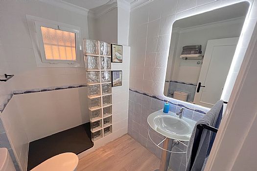 Apartamento amueblado con Piscina cominitaria - Foto 6