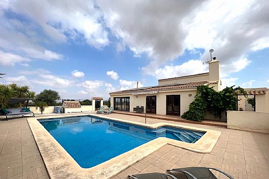 	REF 888 Modern Country Villa with Pool