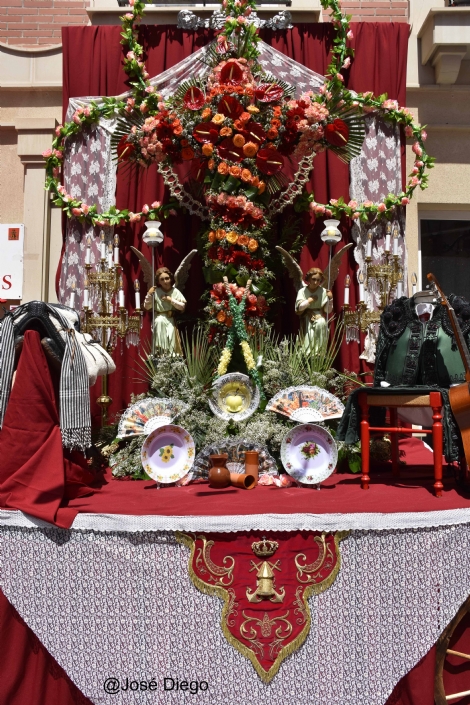 Cruz de Mayo 2019. Cofradía California