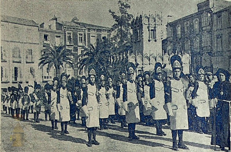 Divulgación Patrimonio Documental de la Cofradía. Fotografías de Juan Sáez de la procesión de Miércoles Santo. Publicadas en Cartagena y sus procesiones de Semana Santa. 1944