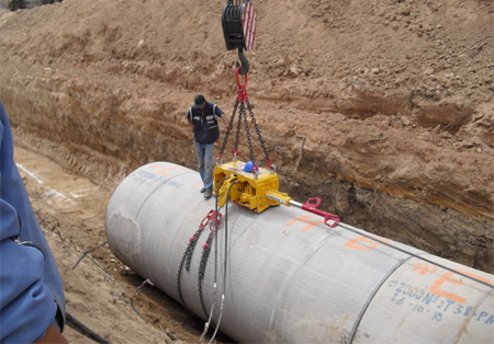 Montaje de tubo de hormigón con camisa de chapa de 2.000 mm y 25 t, en Argelia