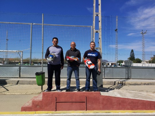 Jesús Dato vence en la primera prueba de RC