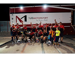 El Campeonato de Karting de la Región de Murcia (CKRM) celebró este fin de semana una nueva cita del calendario en el circuito de Fortuna, donde 52 pilotos inscritos ofrecieron un gran espectáculo en la tradicional prueba nocturna.