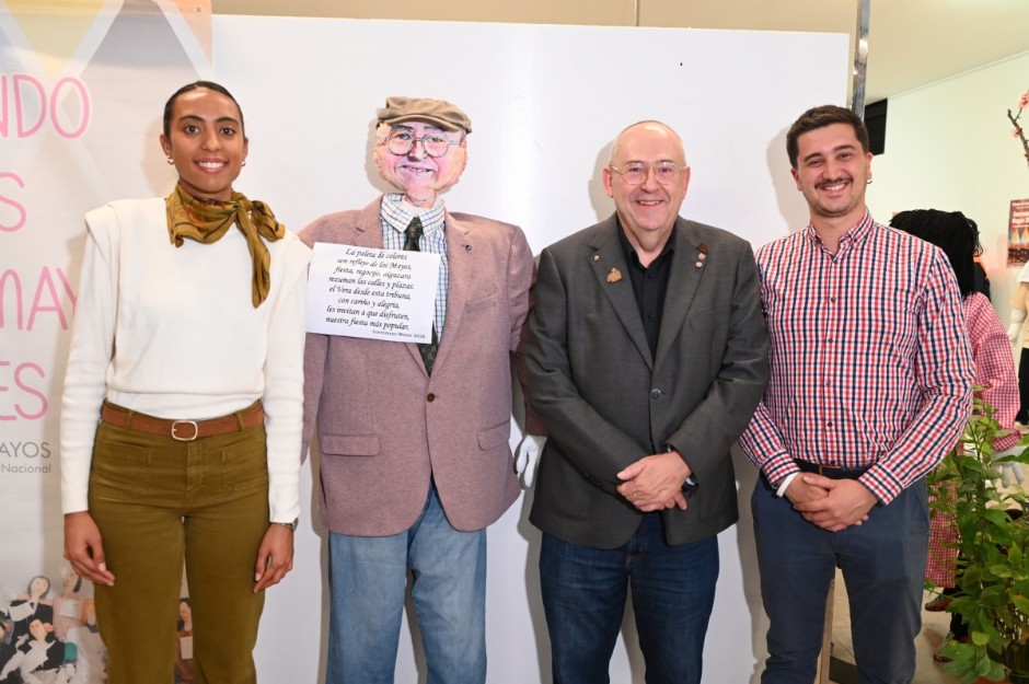 La exposición “Mayeando con los Corremayos Mayores” reúne la memoria de la fiesta y abre sus puertas en la Casa de la Cultura
