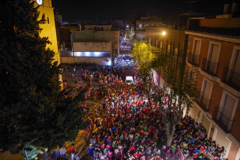 Miles de personas celebran Los Mayos 2025 en Alhama de Murcia: Música, tradición y participación vecinal protagonizan su fin de semana grande