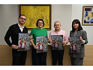 El Festival Nacional de Folklore Villa de Alhama celebra su 42ª edición con grupos de cuatro puntos de España