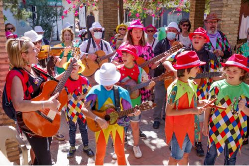 Visita de las cuadrillas a los Mayos