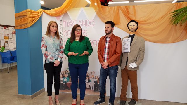 Inaguración exposición 'Mayeando con los Corremayos Mayores' 2018 - 1