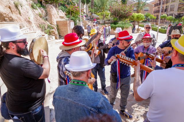 Visita de las cuadrillas a los Mayos - 23