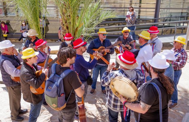 Visita de las cuadrillas a los Mayos - 38