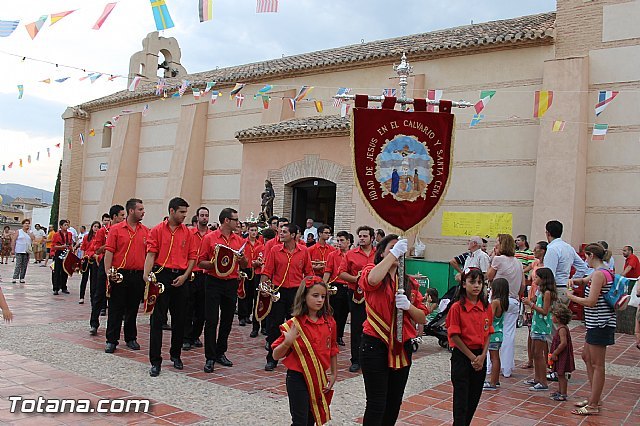 La Hermandad de Jesús en el Calvario y Santa Cena agradece a la AAVV de San Roque