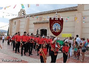 La Hermandad de Jesús en el Calvario y Santa Cena agradece a la AAVV de San Roque