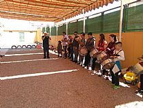 MIEMBROS DE LA BANDA VISITAN LA ESCUELA INFANTIL CARMEN BARO - Foto 4