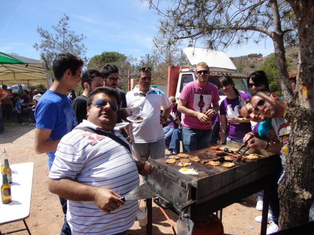 CONVIVENCIA DE HERMANDAD EN LA SANTA AÑO 2014 - 13