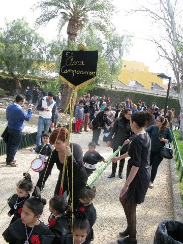 NUESTRA BANDA PARTICIPA EN LA PROCESIÓN DE UNA ESCUELA INFANTIL - 3