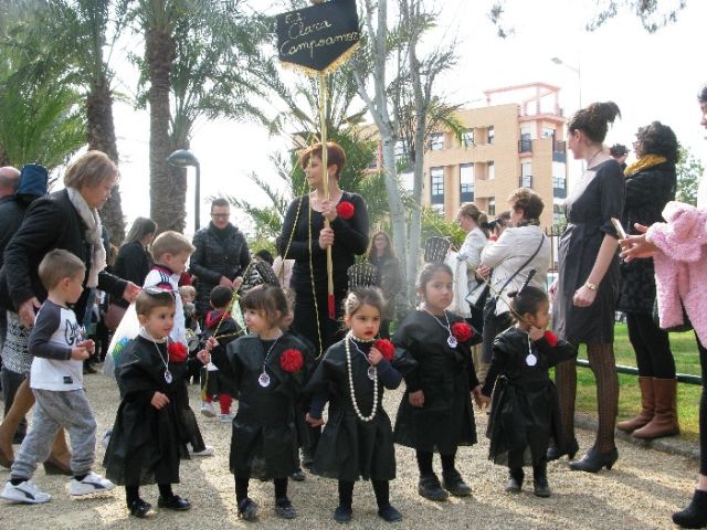 NUESTRA BANDA PARTICIPA EN LA PROCESIÓN DE UNA ESCUELA INFANTIL - 7