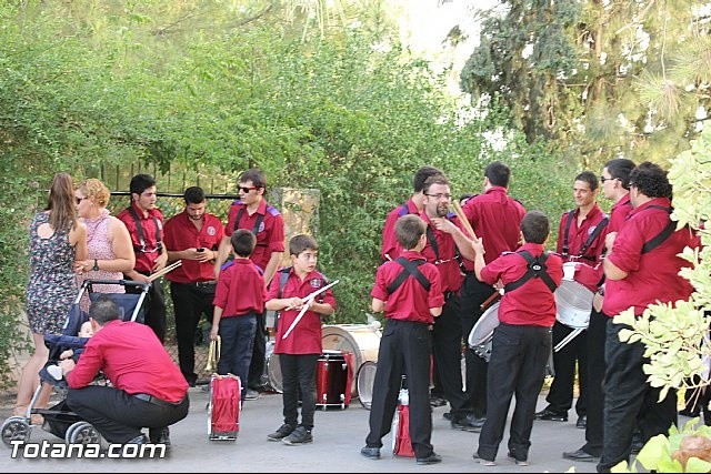 PARTICIPACIÓN DE LA BANDA EN LA PROCESIÓN DE LAS FIESTAS DE 