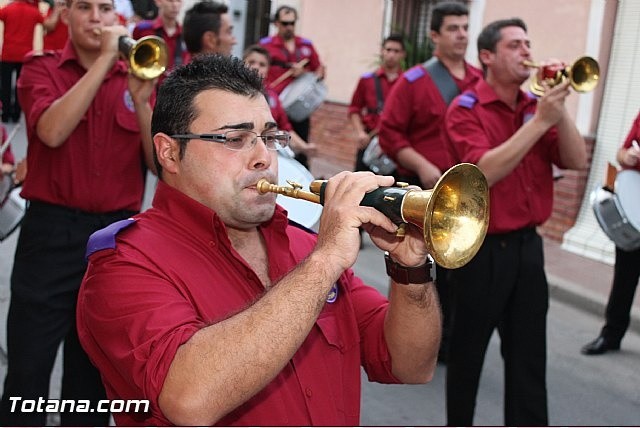 PARTICIPACIÓN DE LA BANDA EN LA PROCESIÓN DE LAS FIESTAS DE 