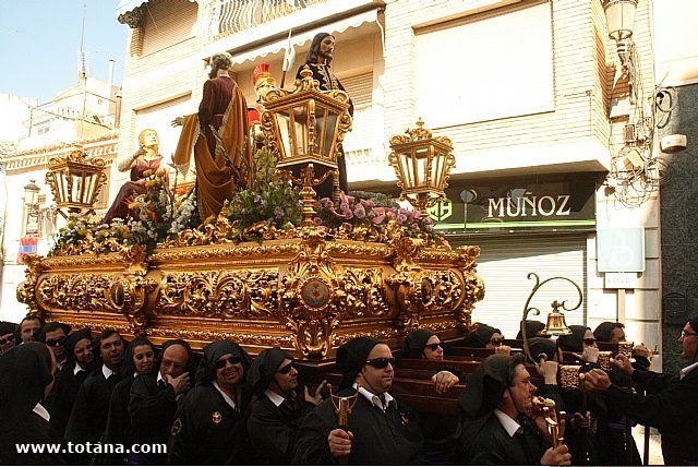 PROCESIÓN VIERNES SANTO MAÑANA 2014 - 19