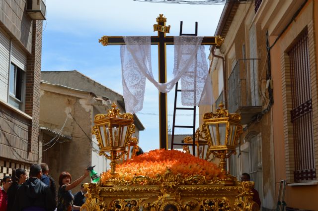 TRASLADO DE LA CRUZ VIERNES SANTO MAÑANA AÑO 2015 - 17