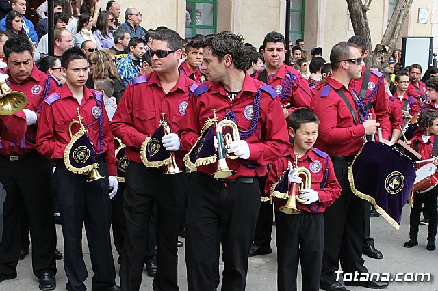 TRASLADO DE TRONOS JUEVES SANTO MAÑANA AÑO 2013 - 14