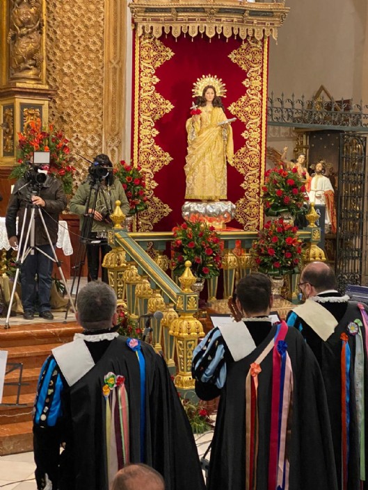 Dosel de cultos a Santa Eulalia.