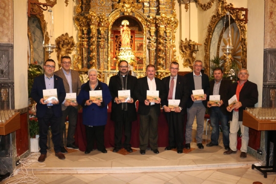 PRESENTADA LA 19ª EDICION DE CUADERNOS DE LA SANTA.