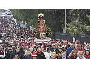 La Patrona de Totana, Santa Eulalia de Mérida, regresa a su ermita rodeada de miles de personas, después de haber permanecido más de un mes en la ciudad