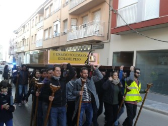 Segundo premio Foto N-8, voto emitido por la Junta Directiva, le ha correspondido a TOÑI SANCHEZ PASTOR, con un lote de 6 botellas de Vino ( Donado por Bodegas Fernandez ) y camiseta de la Hermandad.