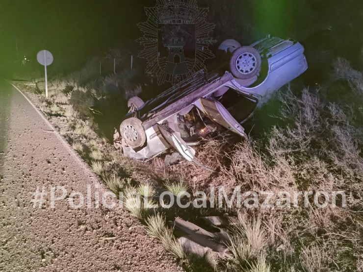 Accidente con tres heridos en la carretera de Mazarrón a Leiva