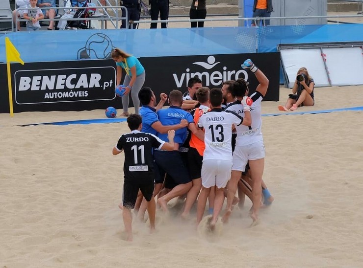 El Bala Azul masculino de fútbol playa, clasificado para cuartos de Eurowinners
