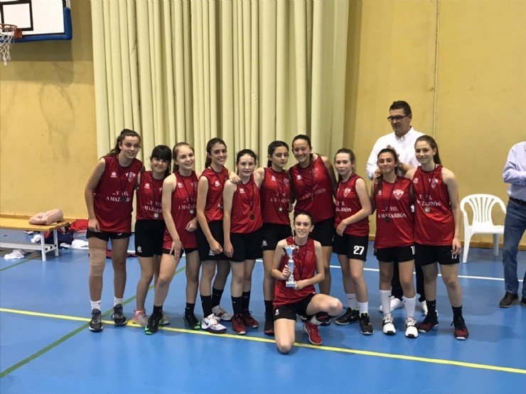 Las chicas del Bahía de Mazarrón Basket infantil ascienden al grupo especial