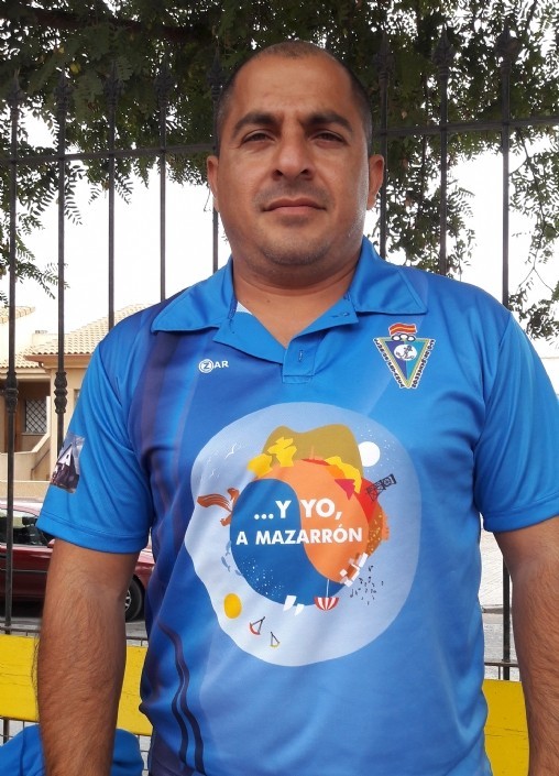 Juan Marín, jugador del Club de Petanca de Puerto de Mazarrón, disputa el Campeonato del Mundo en Madagascar.
