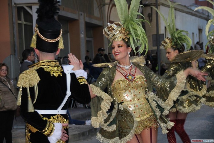 Fin al Carnaval de Mazarrón con un desfile de foráneas y ganadoras