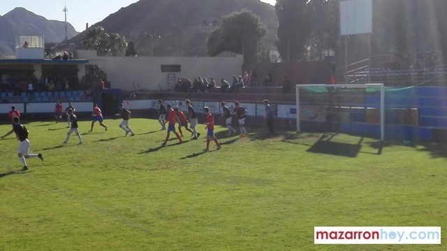 El Mazarrón CF no pasa del empate 0-0 en el Municipal ante al Alcantarilla FC