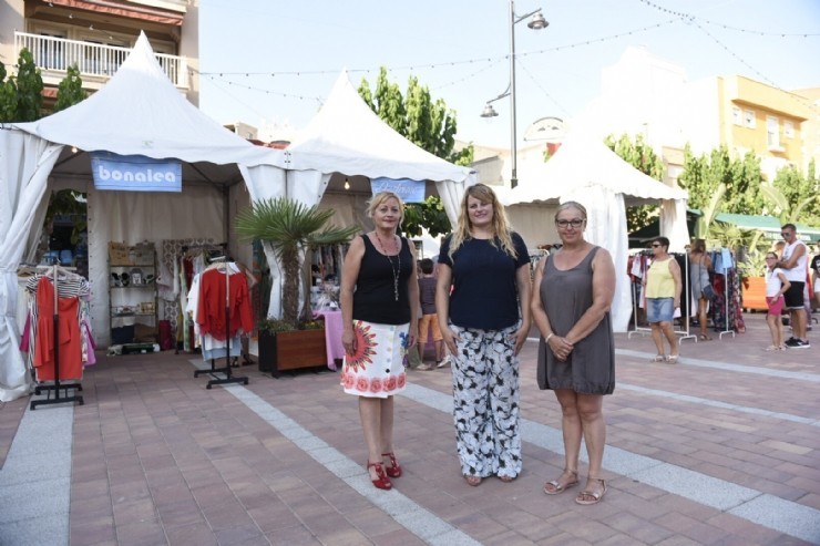 Ocho comercios locales participan en la Feria Outlet de Verano