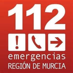 Servicios de emergencias rescatan al hospital a una buceadora accidentada en Isla Plana (Cartagena)