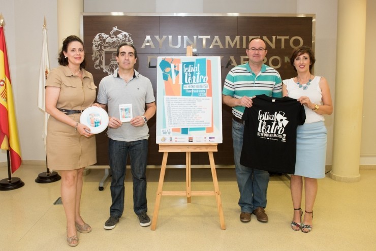El Festival de Teatro que organiza el IES Antonio Hellín amplía metas con la convocatoria del Primer Concurso Regional Escolar de Teatro