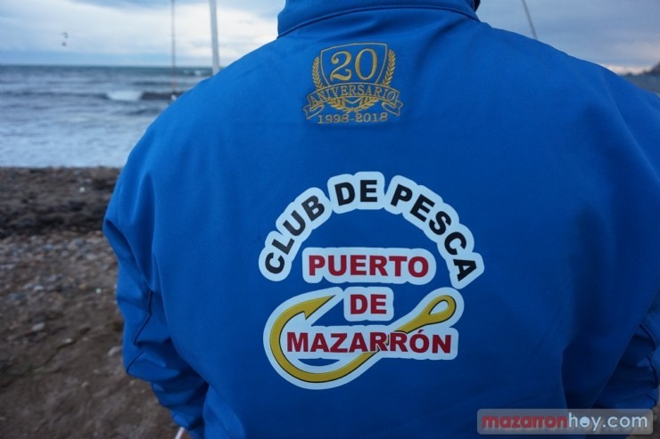 El cuarto social de la temporada del Club de Pesca Puerto de Mazarrón se celebró en la playa del Alamillo
