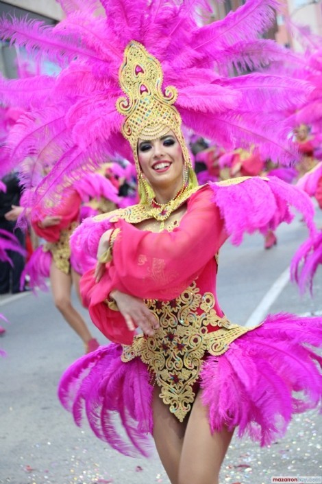 Cinco comparsas de Mazarrón participan esta tarde en los carnavales de Águilas